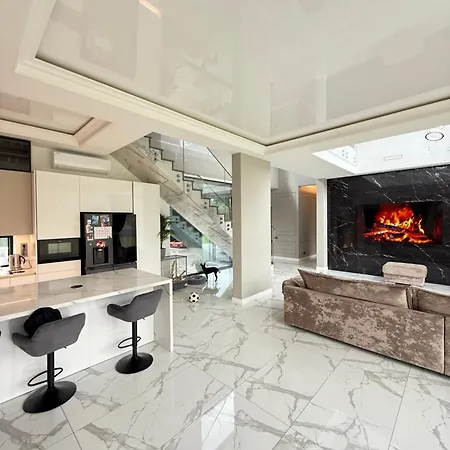 Ozer Villa *